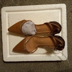 Womens coutgo tan gold suede pump heels with straps